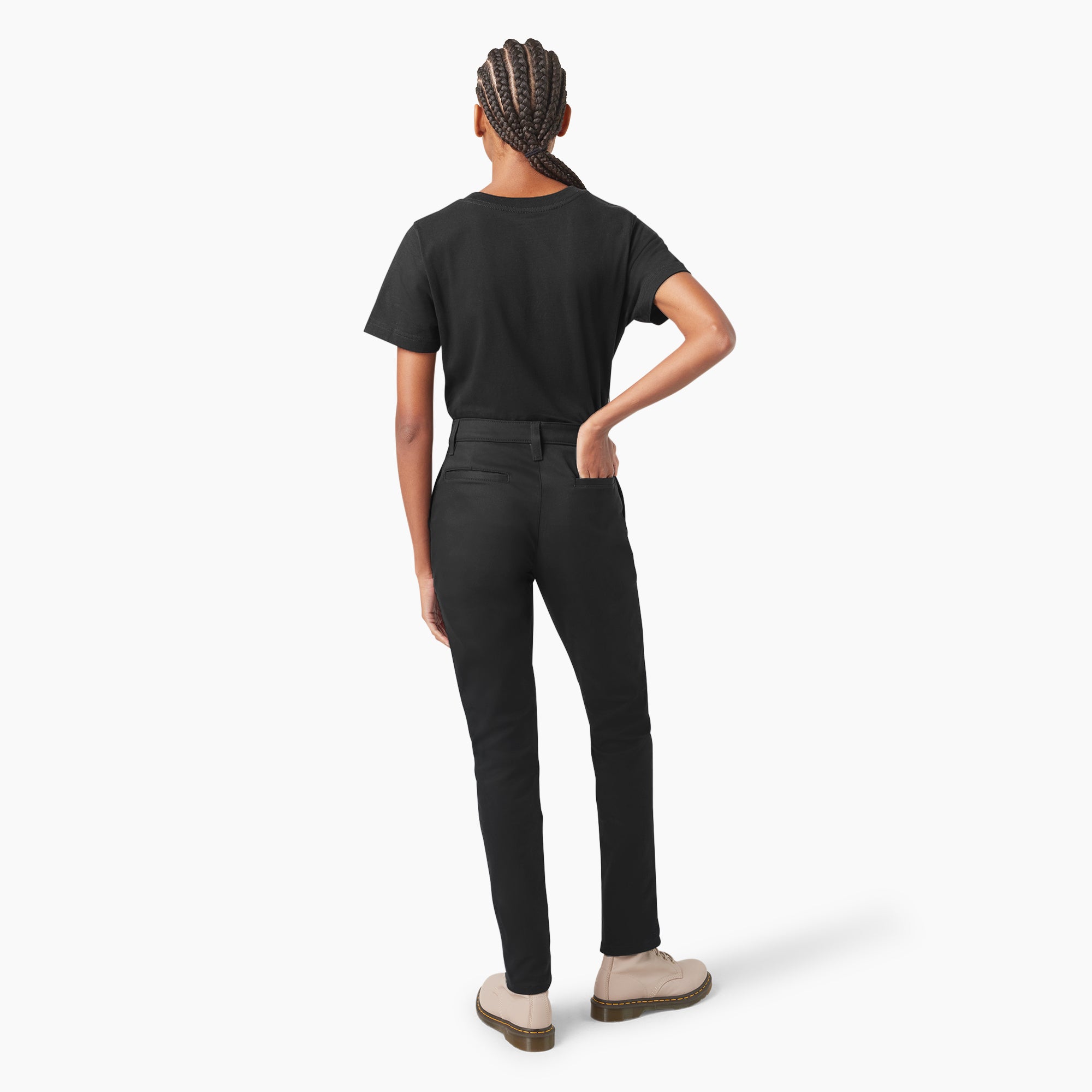 DK0A85XRBLK-A5.jpg