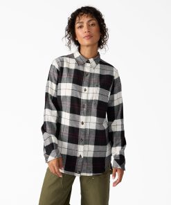 Women's Plaid Flannel Long Sleeve Shirt