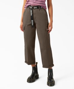 Women's Relaxed Fit Cropped Cargo Pants